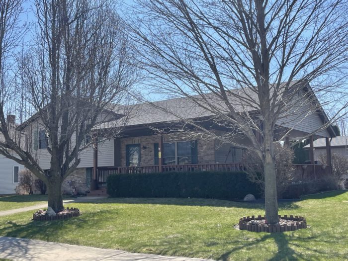 IMG_5220 Street view of home in Kirkland, Illinois with a new CertainTeed Landmark Pro roof installed